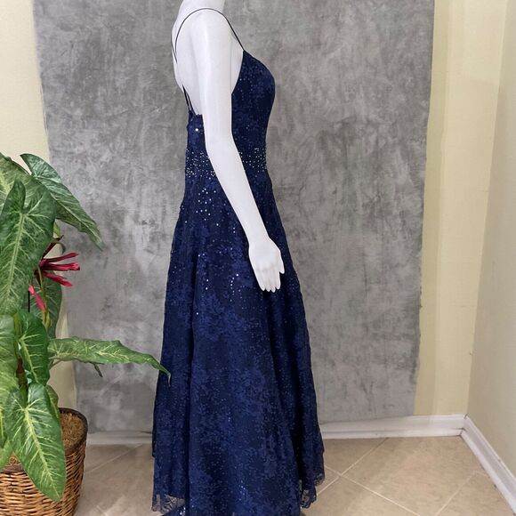 TLC Say Yes to the Prom Dress Princess Junior Size 11 lace & sequins full skirt - Picture 3 of 12